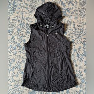 Saucony Run Shield Vest size M